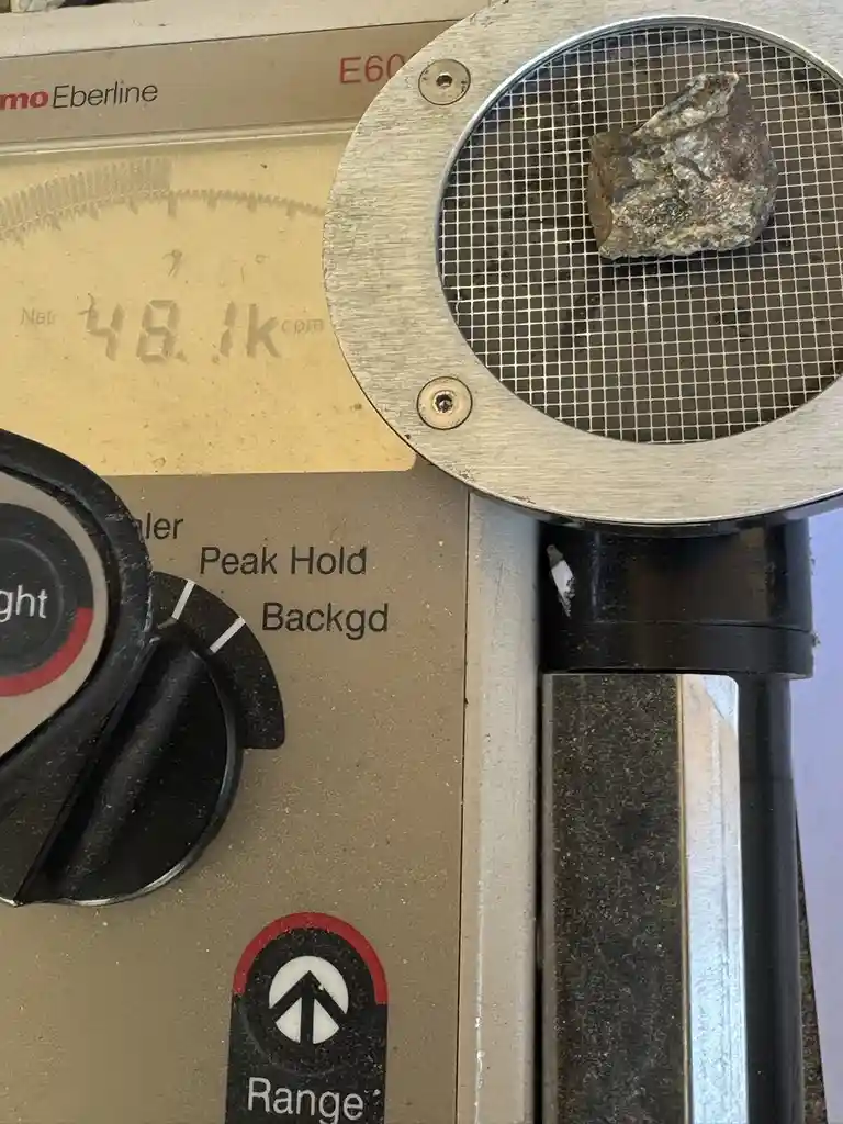 Impressive Find: 48,100 CPM Uraninite and Pitchblende Specimen Weighing 6.67 Grams