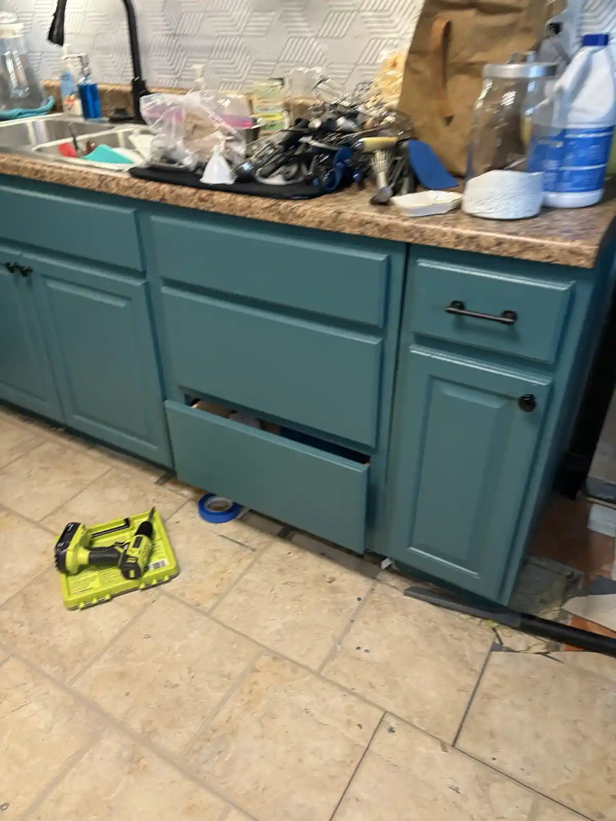 At Last, the Kitchen Cabinets Are Complete!