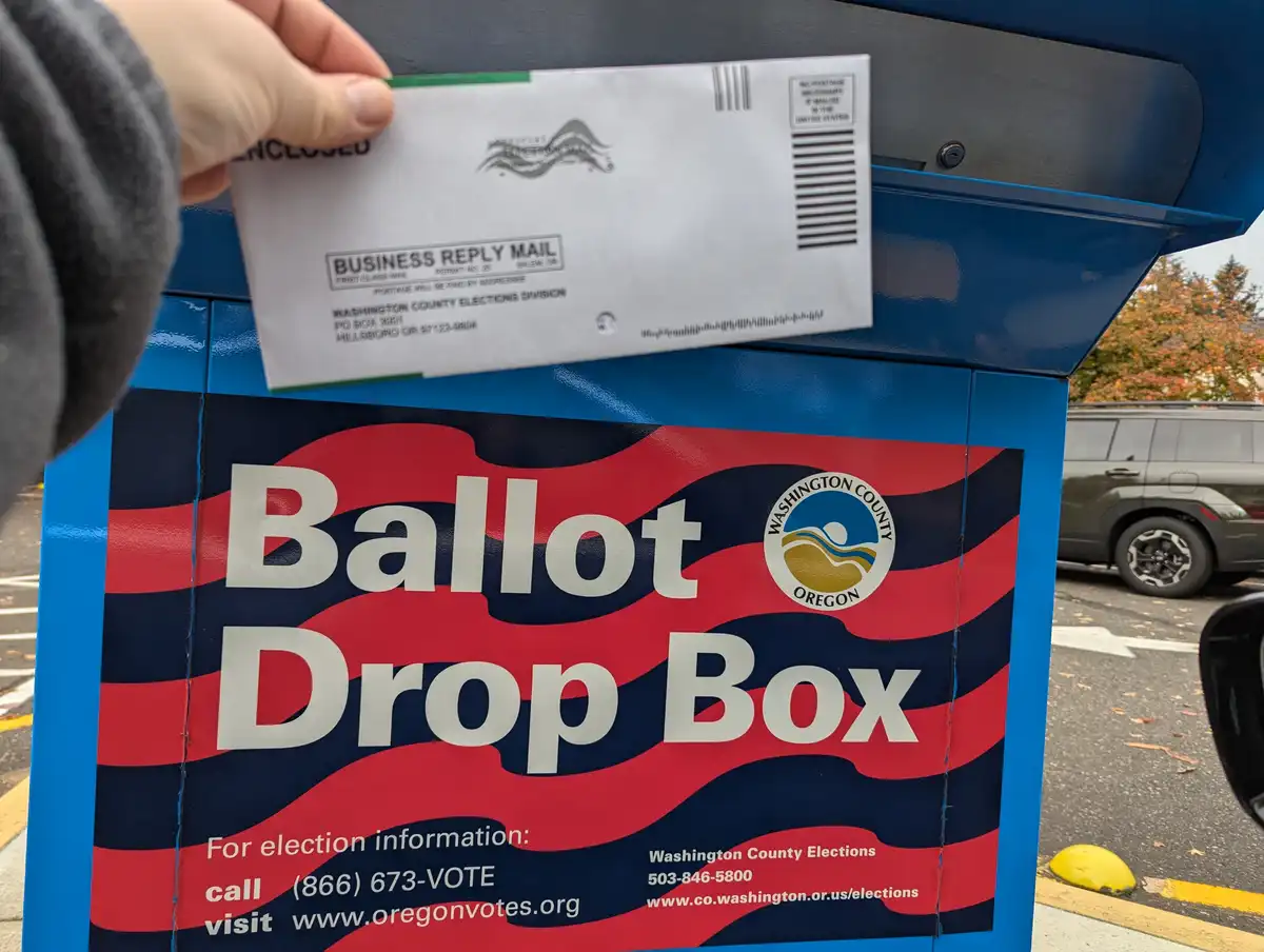 Countdown to the 2024 US Election: 13 Days Left to Vote Blue!