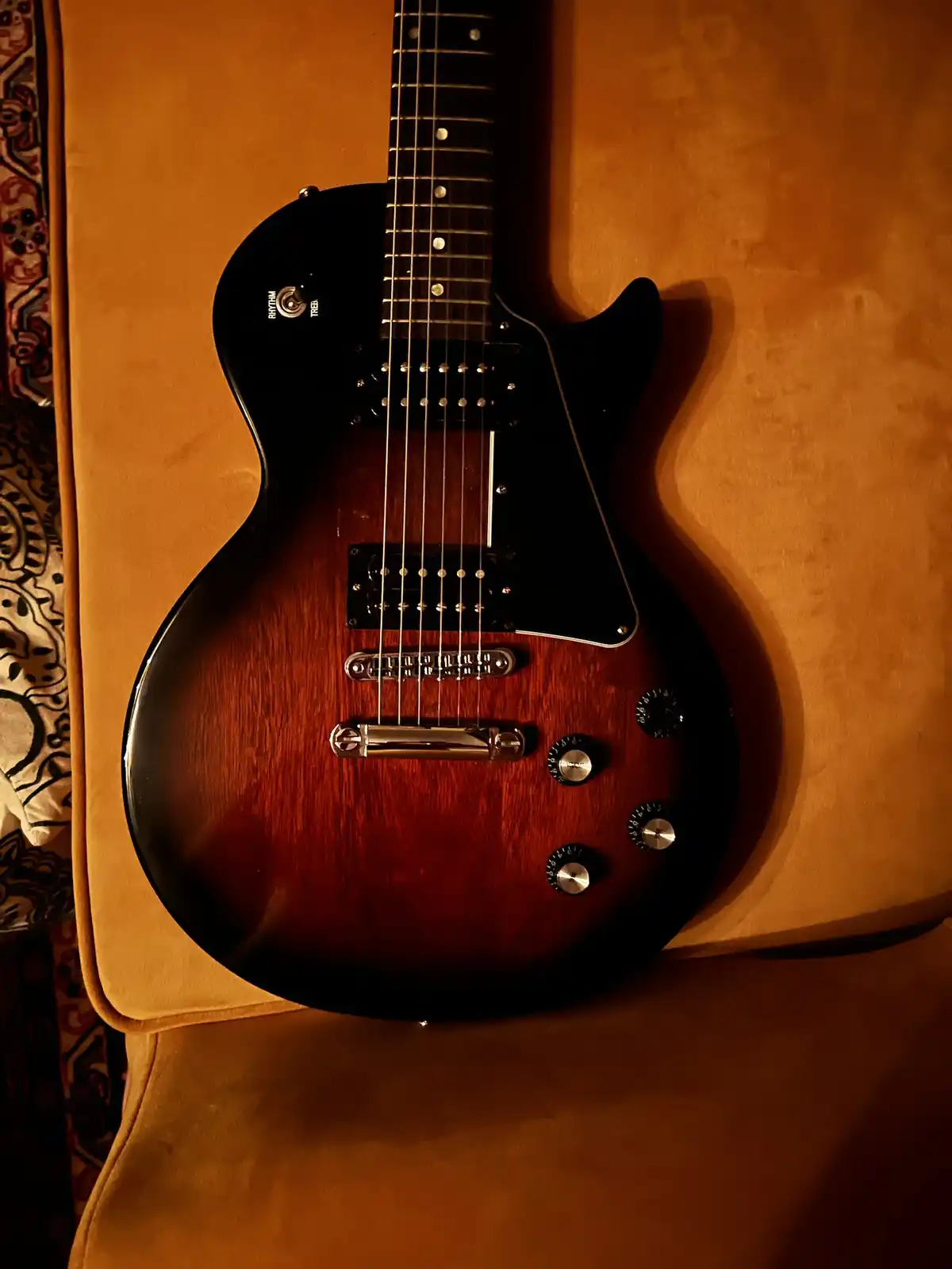 2014 Les Paul: Is this the real deal? Asking for a friend!