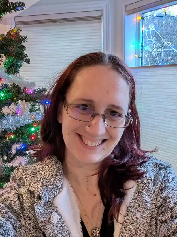 Capturing the holiday spirit with a Christmas selfie!
