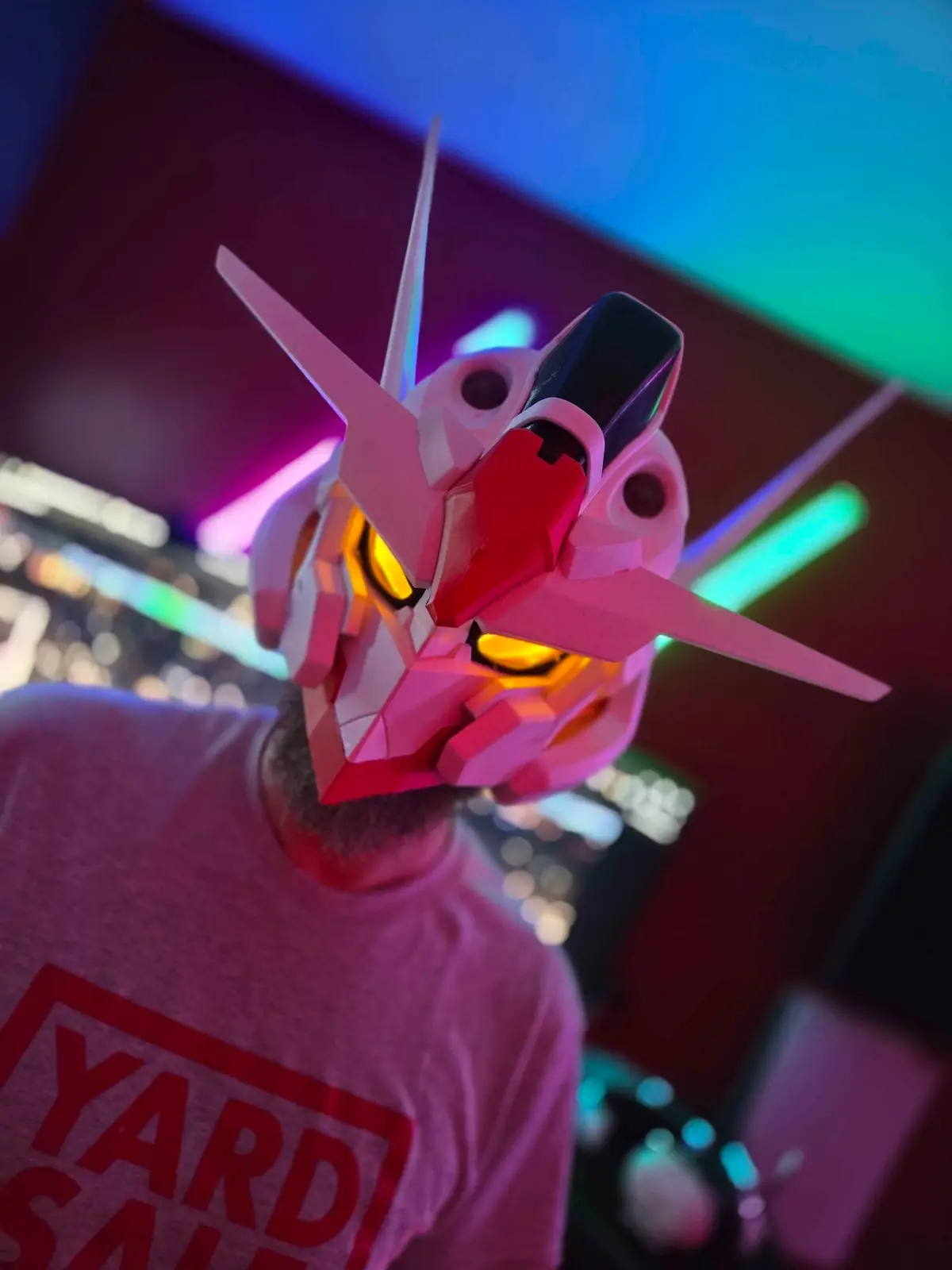 Sci-Fi fan alert! Check out my newly finished Gundam helmet!