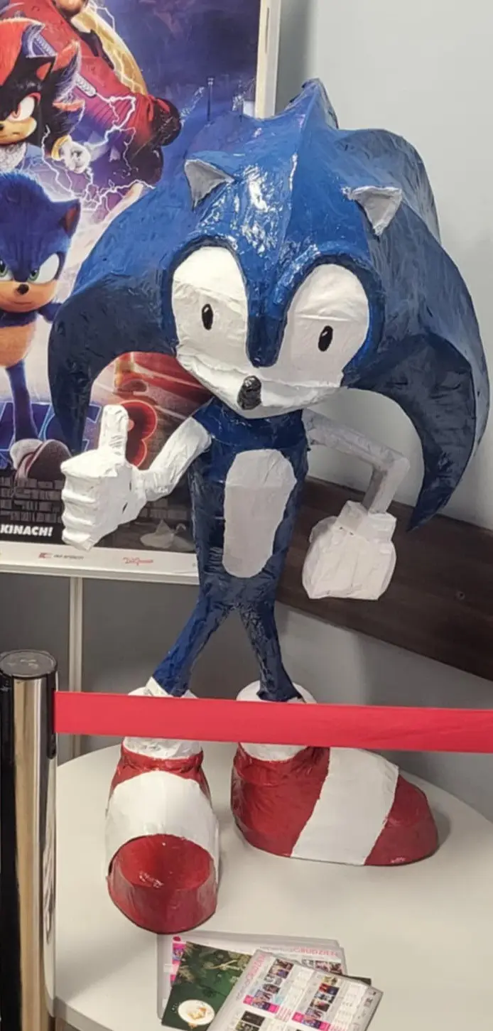 Papier Mâché Sonic Takes Over a Brazilian Movie Theater