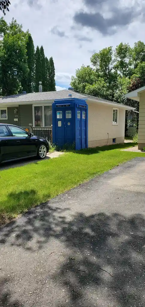 Timey-Wimey Adventures in the Heart of Canada?