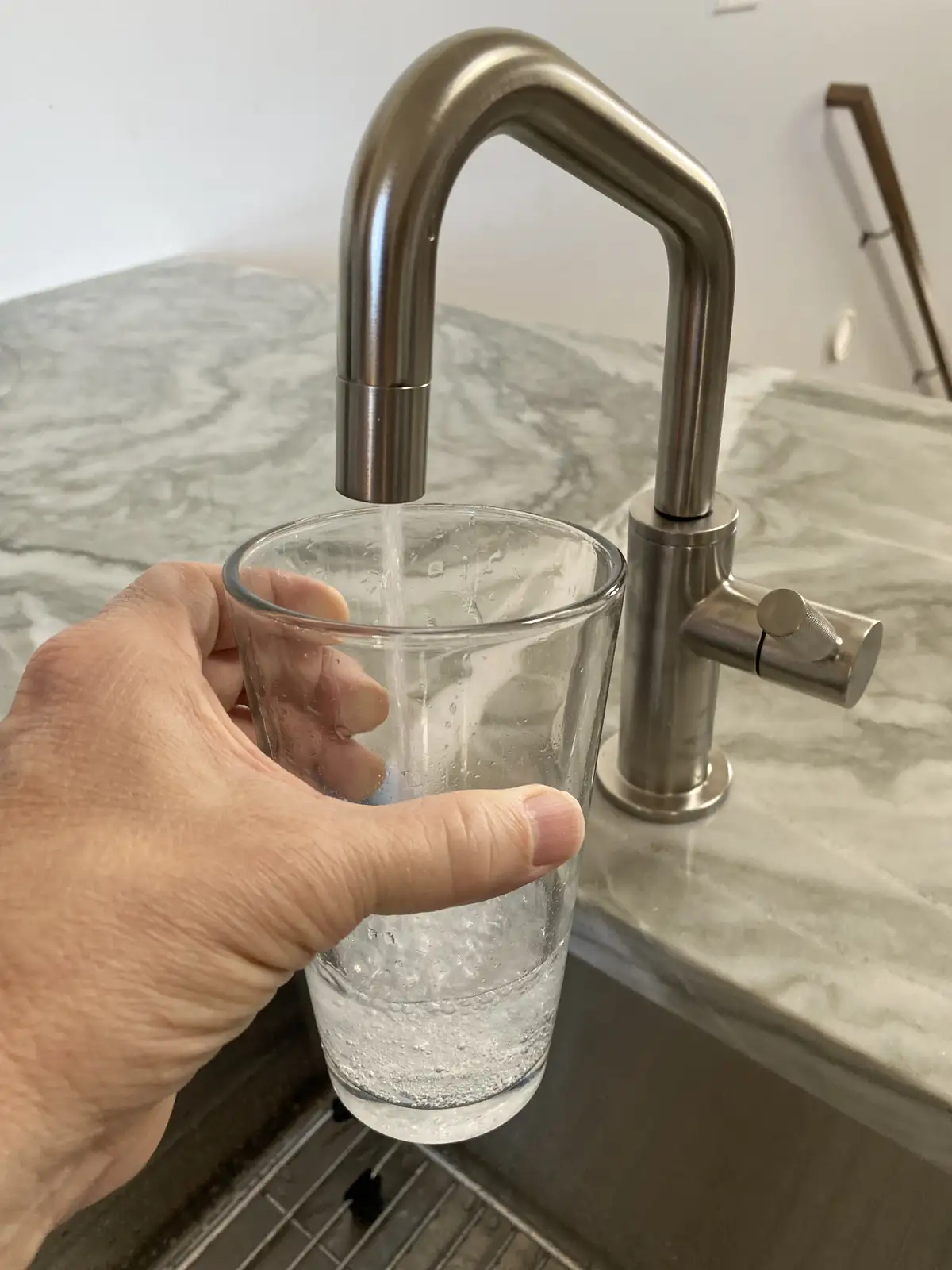 The Continuous Carbonated Water Experience