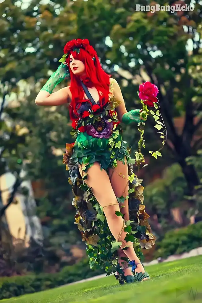 Incredible Poison Ivy Cosplay by BangBangNeko