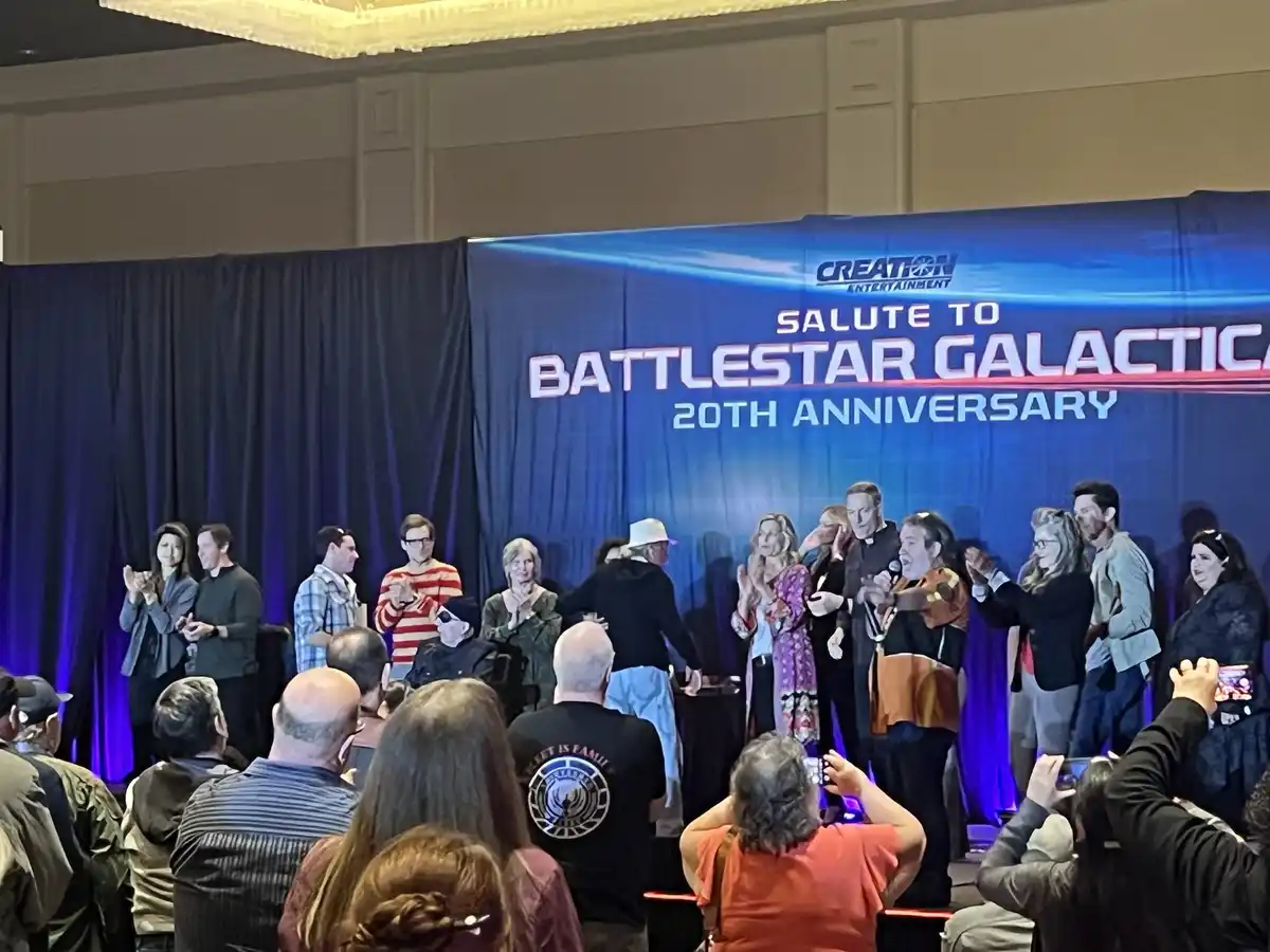 Had a blast at my first convention in Chicago celebrating Battlestar Galactica's 20th anniversary! Met some amazing performers and even got a photo with Boomer!