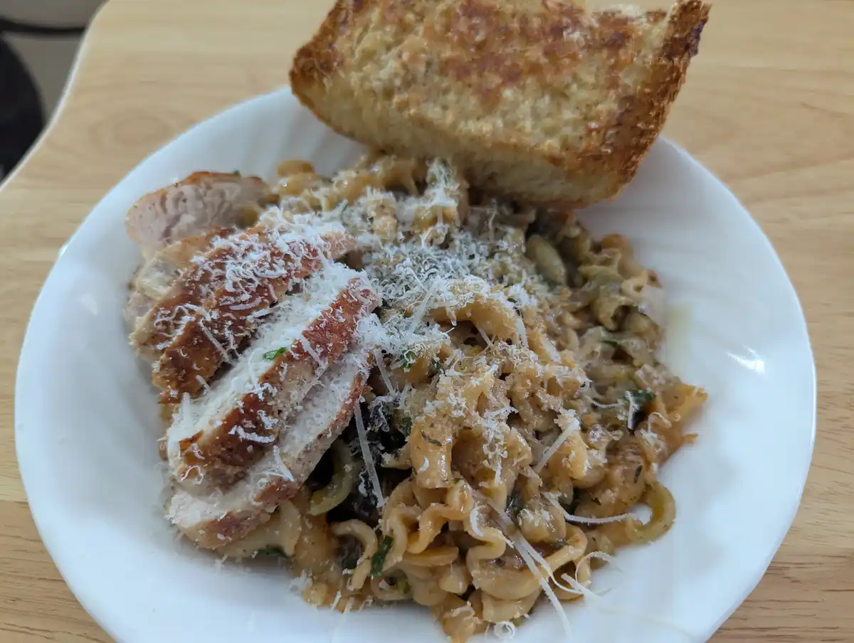 Delicious Mushroom & Garlic Pasta with Roasted Chicken and Garlic Bread