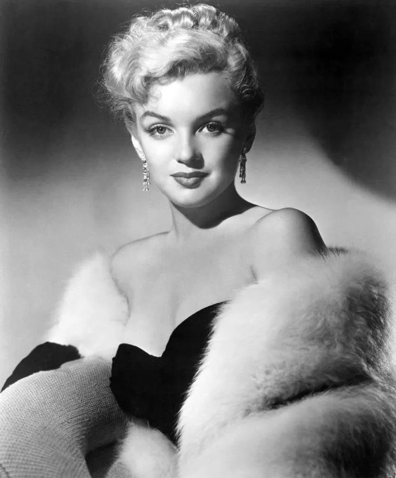 Iconic Marilyn Monroe Captured by Laszlo Willinger in 1949