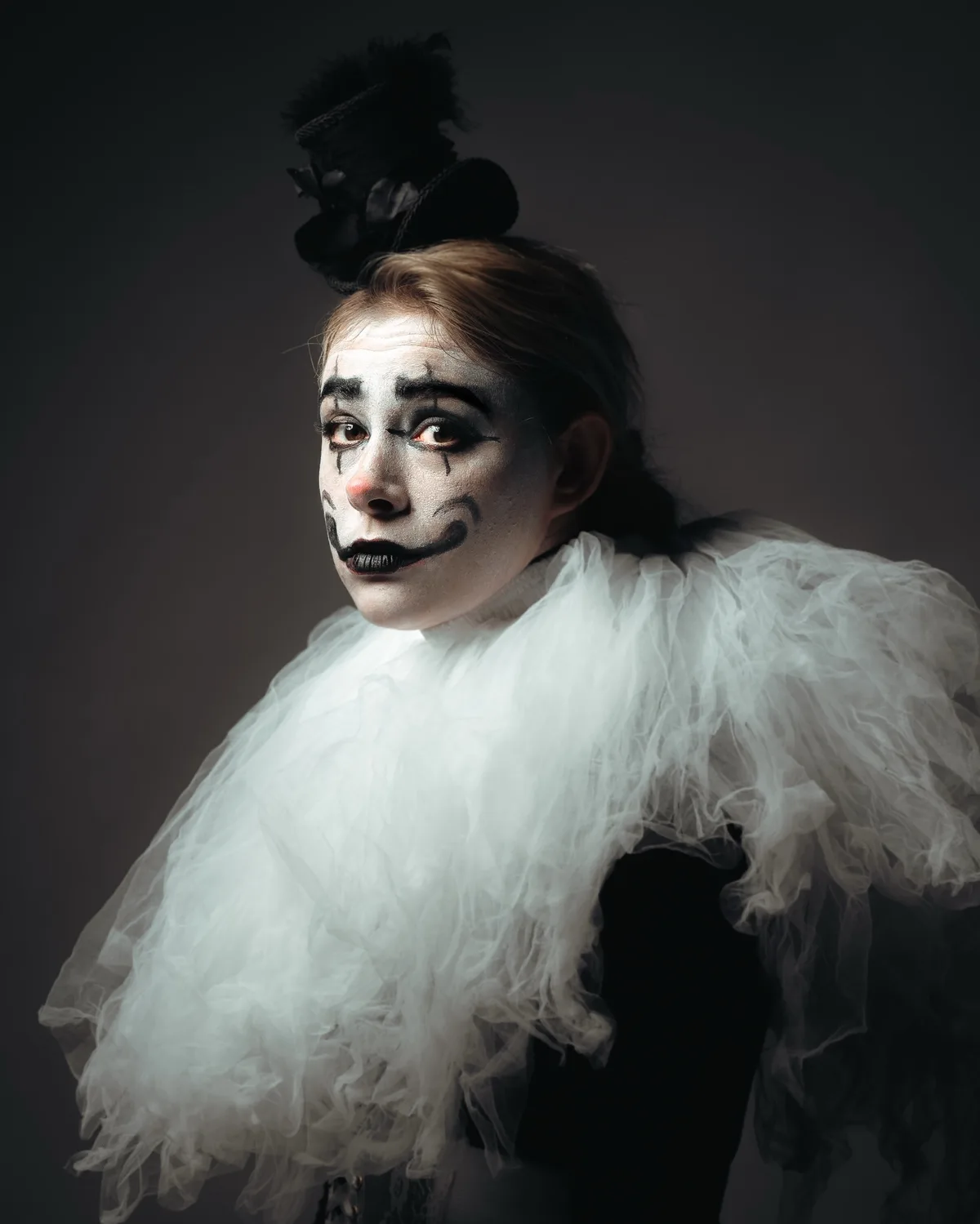 Will you be my mime and share this moment with me?