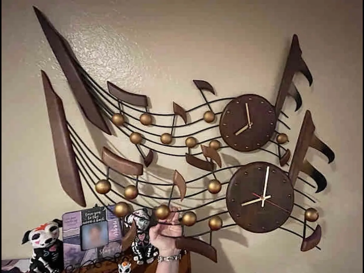 Rare 1963 Ravencrest Clocks: A Collector's Dream!