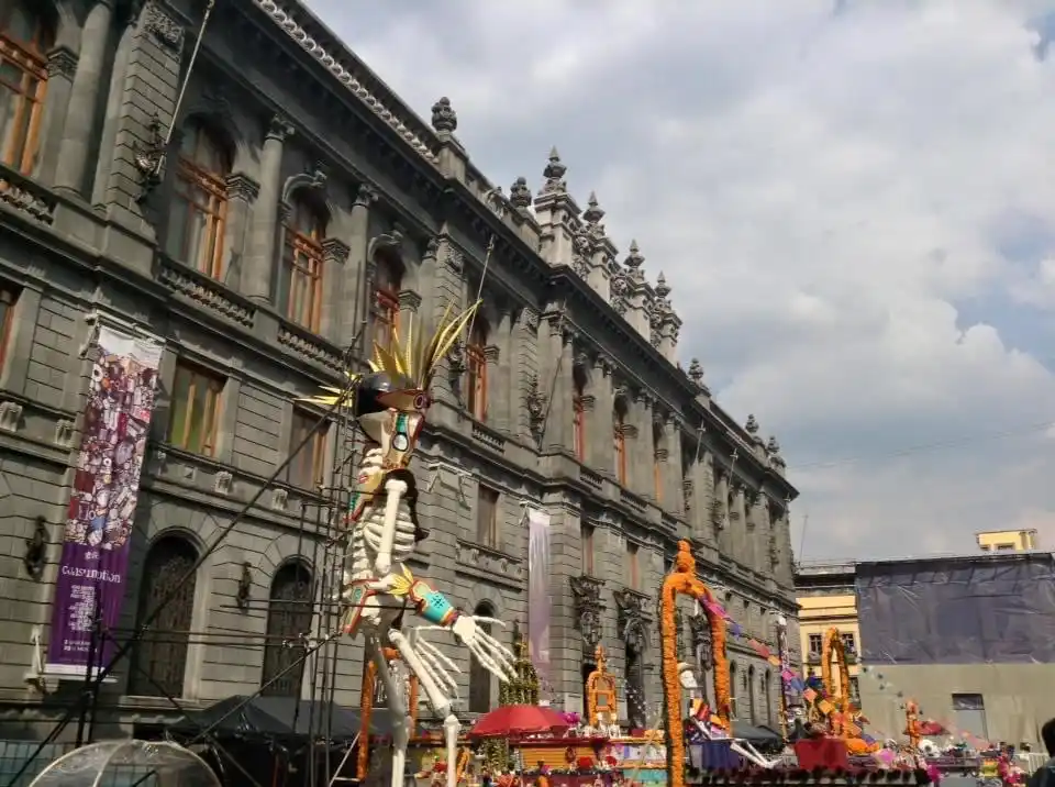 Behind the Scenes of James Bond's Day of the Dead Celebration