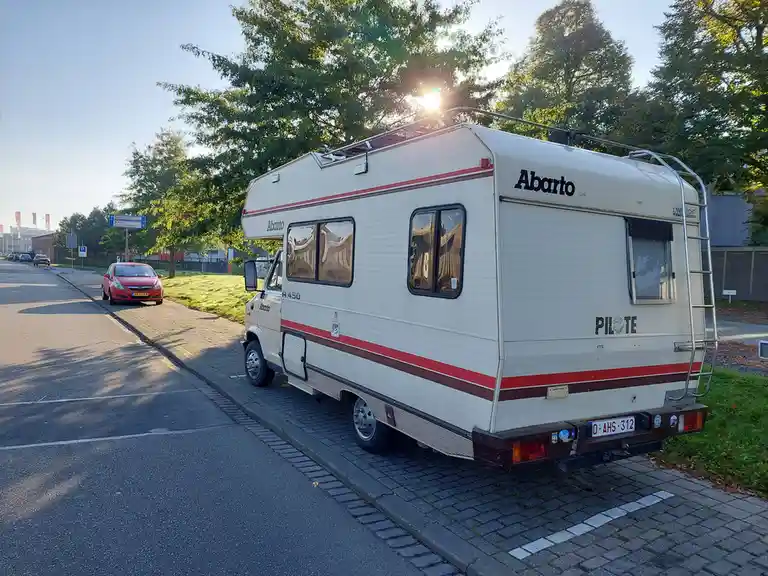 A Classic Ride: Citroen C25 R450 Pilote 2.5D from 1989