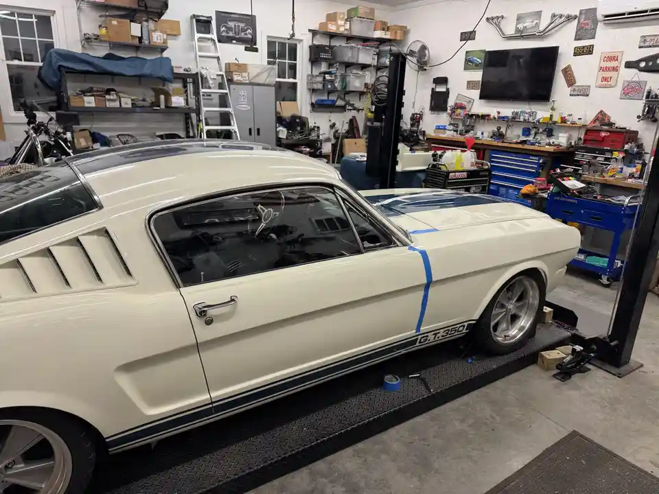 Finally got the hood and passenger side fender installed! Next up, wiring the headlight connectors before tackling the driver side fender.