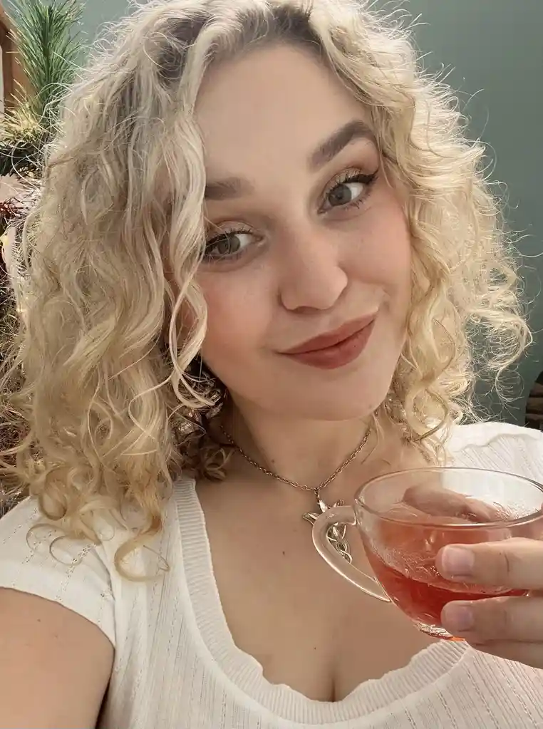 Meri Kirihimete! Sending warm Christmas wishes from this kiwi!