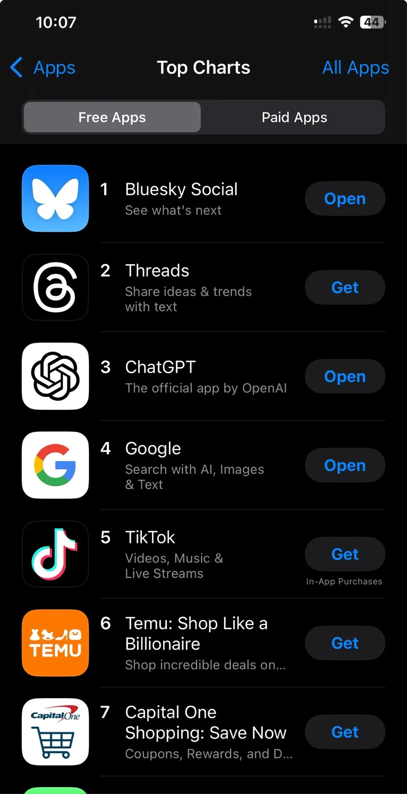 Bluesy makes history as the first open-source iOS app to claim the top spot in the 'Top Free Apps' category!