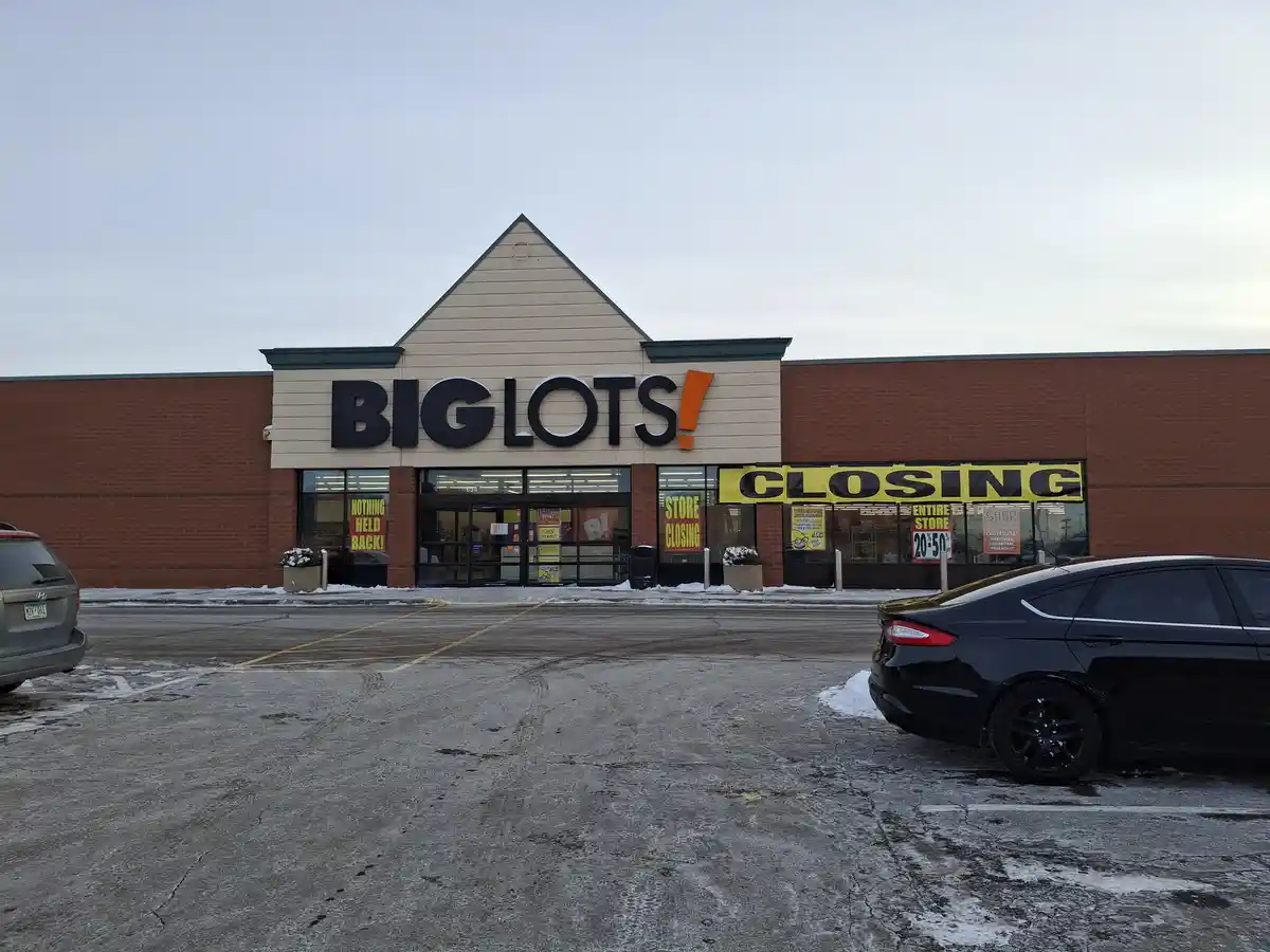 Big Lots Store Closing Announcement - February 11, 2025 in Blaine, MN