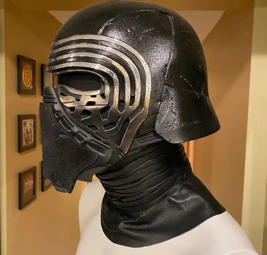 Kylo Ren's Must-Have Shopping List