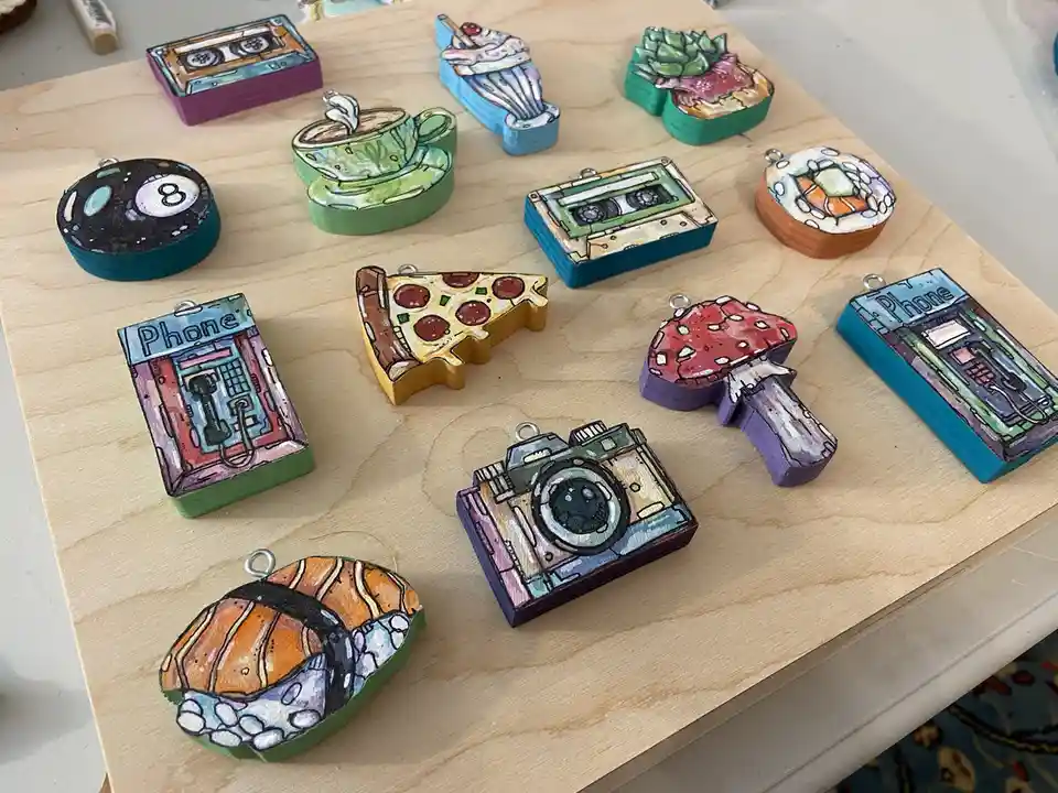 Check out these festive holiday ornaments I crafted