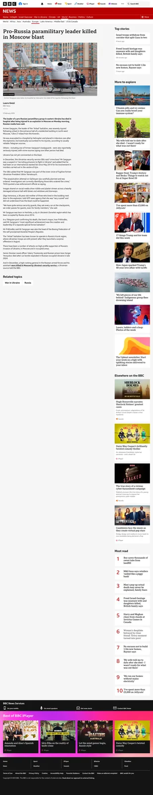 This is a screenshot of a BBC News article about the death of pro-Russian paramilitary leader Armen Sargsyan in a Moscow…